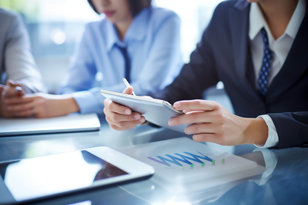 精益生產流程優(yōu)化咨詢：發(fā)現瓶頸，提升生產效率