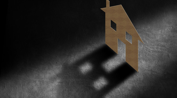 重慶傳統(tǒng)行業(yè)塌方，罪魁禍首竟是房價？