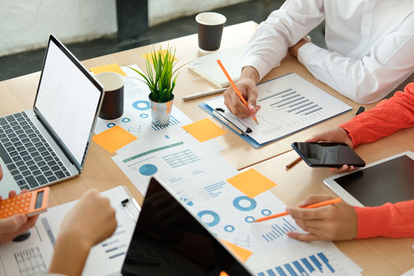 如何根據市場環(huán)境調整薪酬策略:最大化企業(yè)競爭力 如何根據市場環(huán)境調整薪酬策略:最大化企業(yè)競爭力