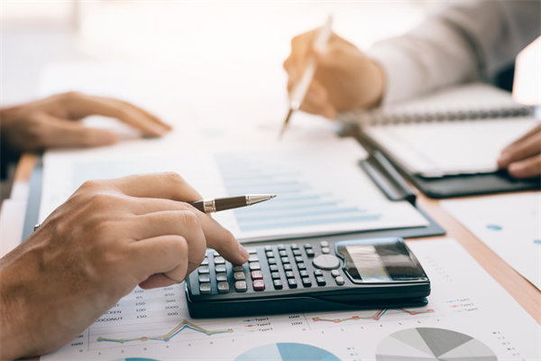 如何利用預(yù)算管理來(lái)提高企業(yè)的盈利能力？有哪些措施？