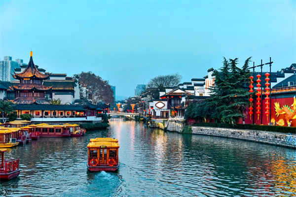 南京年度經(jīng)營(yíng)計(jì)劃咨詢公司如何定制企業(yè)戰(zhàn)略規(guī)劃？